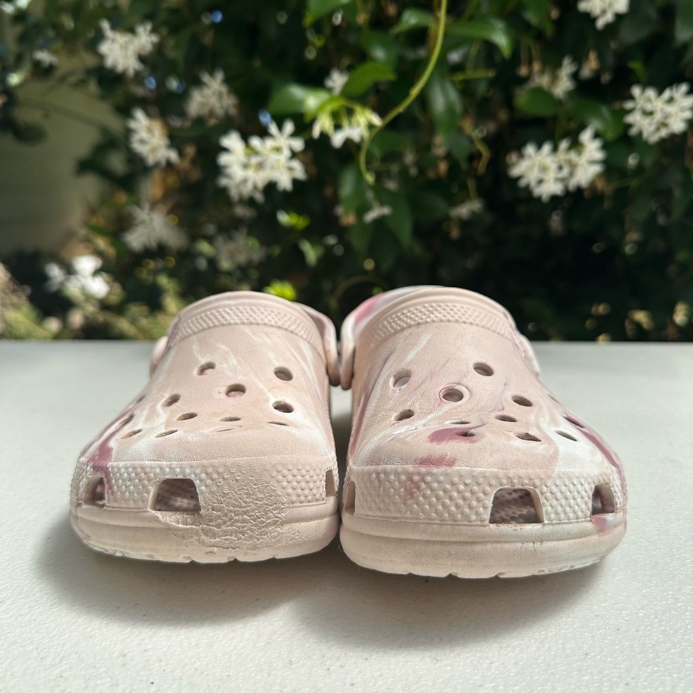 Marble Crocs - Picture 4 of 5